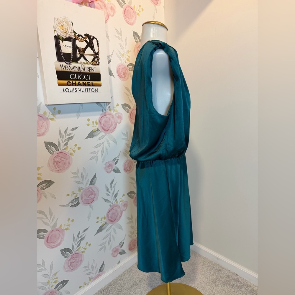 ASTR Teal Dress - Picture 3 of 10